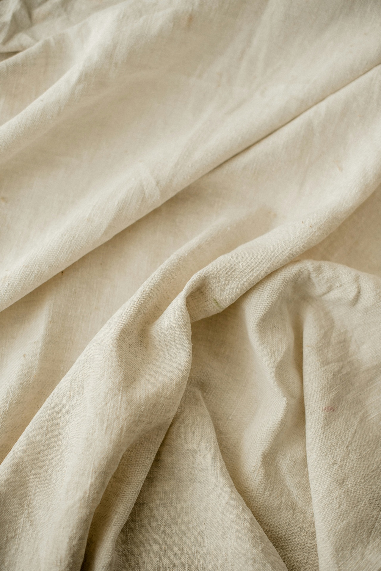 cream background with ripple